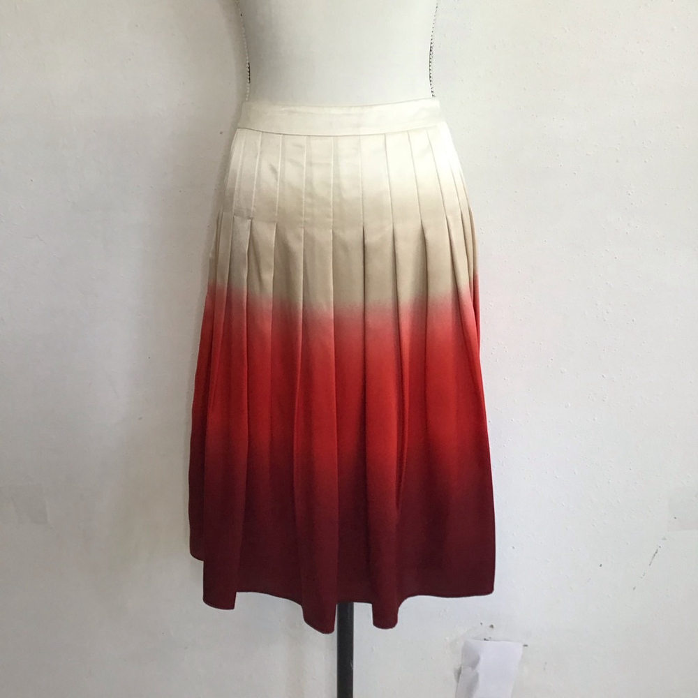 Evelyn Women Elegant Red & Beige Ombre Pleated Midi Skirt Size 8